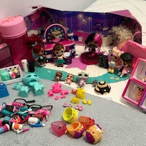 LOL Surprise Dolls Playset with Pink, Teal, Purple & Yellow Accessories